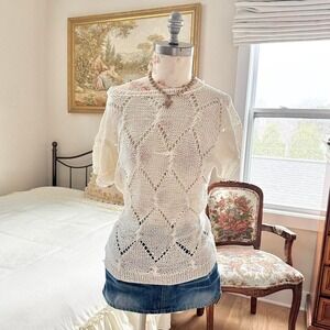90s white open knit crochet going out top fits like a small